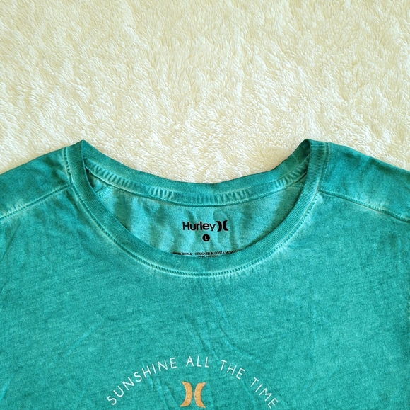 Hurley🌊 Flutter🦋 Sleeve Tee👕 - NWT - Picture 4 of 13